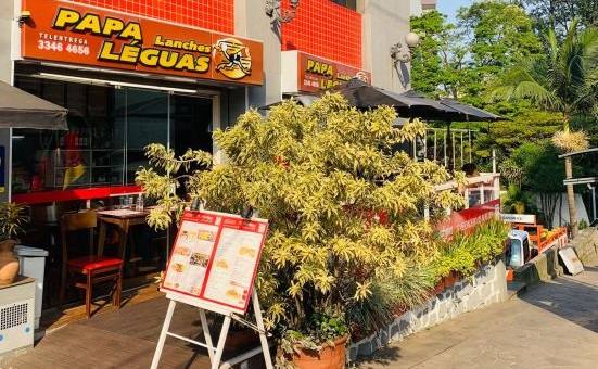 papaleguaslanches_foto_fachada